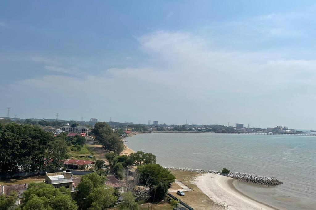 Port Dickson -Glory Beach Resort “Seaview” Unit~~ Eksteriør bilde